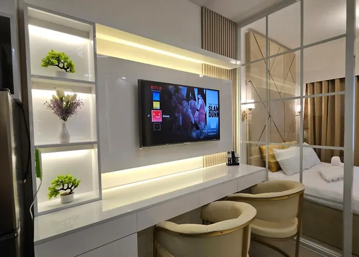 Luxury Condotel Near Moa, Naia Manila