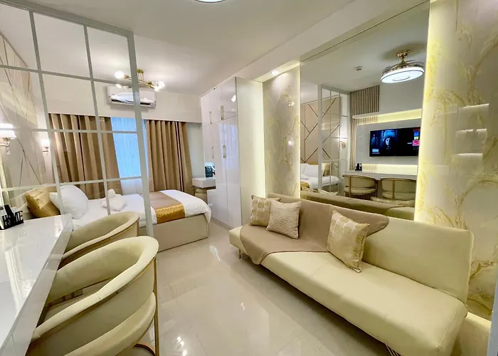 Luxury Condotel Near Moa, Naia *